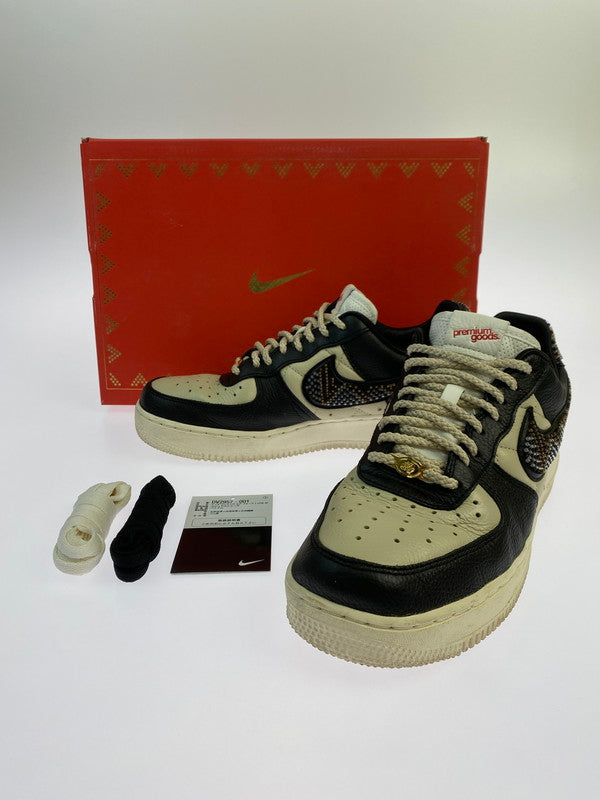 【中古品】【メンズ】 NIKE ナイキ × PREMIUM GOODS プレミアムグッズ WOMEN'S AIR FORCE 1 LOW THE SOPHIA DV2957-001 ウィメンズ エアフォース1 ロー ザ ソフィア スニーカー メンズ 160-251124-em-12-min サイズ：27.0cm カラー：ブラック/マルチカラー 万代Net店