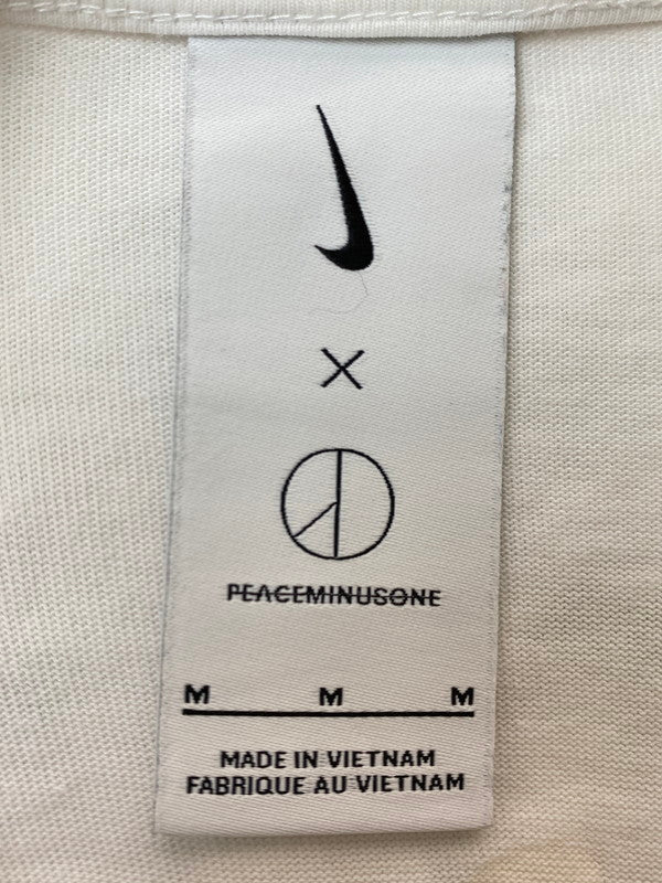 【中古品】【メンズ】 NIKE ナイキ × PEACEMINUSONE ピースマイナスワン NRG CF L S TEE DR0097-100 Gドラゴン コラボ ロンT バックプリント メンズ 長袖 Ｔシャツ 142-251128-em-06-min サイズ：M カラー：ホワイト 万代Net店