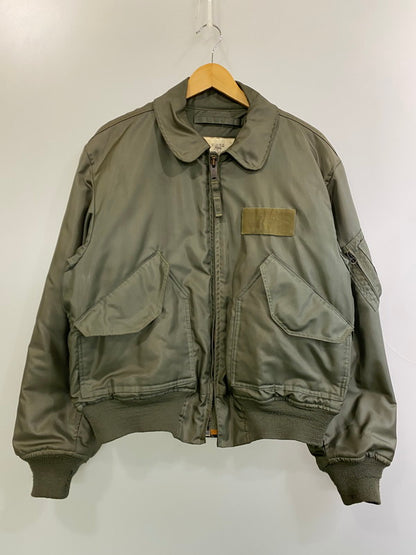 【中古品】【メンズ】 U.S.AIR FORCE ユーエス エアフォース 90'S CWU-45 P FLIGHT JACKET フライトジャケット アウター 146-251126-jt-29-min サイズ：L42-44 カラー：オリーブ 万代Net店