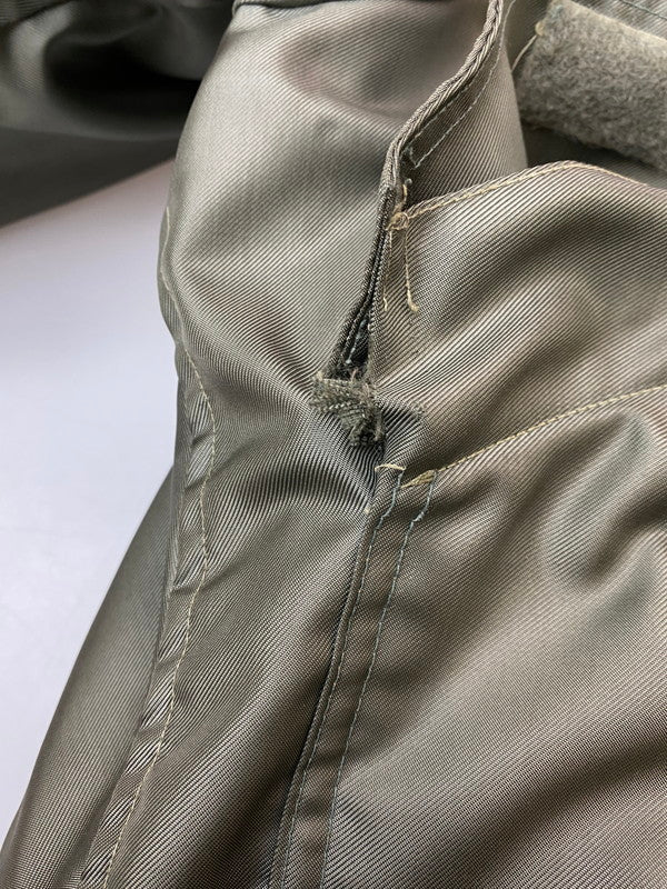 【中古品】【メンズ】 U.S.AIR FORCE ユーエス エアフォース 90'S CWU-45 P FLIGHT JACKET フライトジャケット アウター 146-251126-jt-29-min サイズ：L42-44 カラー：オリーブ 万代Net店