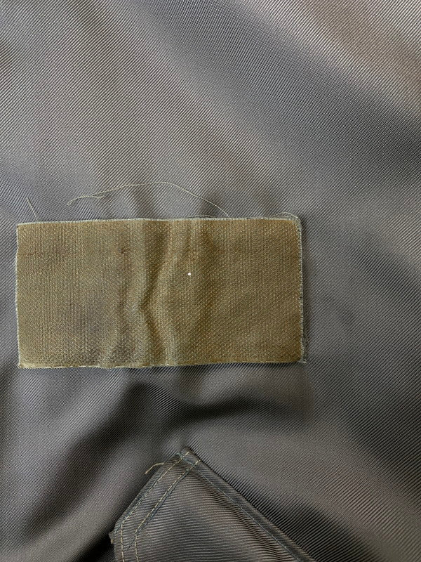 【中古品】【メンズ】 U.S.AIR FORCE ユーエス エアフォース 90'S CWU-45 P FLIGHT JACKET フライトジャケット アウター 146-251126-jt-29-min サイズ：L42-44 カラー：オリーブ 万代Net店