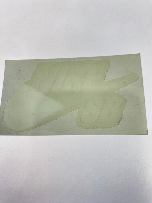 【未使用品】【メンズ】 NIKE SB ナイキ スケートボーディング DUNK LOW PRO HF3704-100 ダンク ロー プロ スニーカー 靴 160-251129-kk-07-min カラー：WHITE/BLACK-WHITE-BLACK 万代Net店