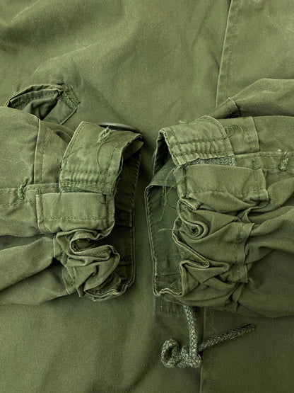 【中古品】【メンズ】 U.S.ARMY アメリカ軍 70's M-65 FISHTAIL PARKA VINTAGE 70年代 M-65 フィッシュテールパーカー アウター ミリタリーコート ライナー付き 146-251129-kk-36-min サイズ：XL カラー：オリーブ 万代Net店
