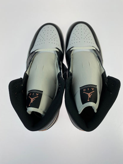 【未使用品】【メンズ】 NIKE ナイキ AIR JORDAN 1 MID DQ8426-100 エア ジョーダン 1 ミッド スニーカー 靴 160-251129-kk-02-min カラー：BLACK/MEDIUM GREY-SAIL 万代Net店