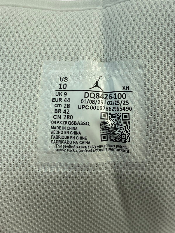 【未使用品】【メンズ】 NIKE ナイキ AIR JORDAN 1 MID DQ8426-100 エア ジョーダン 1 ミッド スニーカー 靴 160-251129-kk-02-min カラー：BLACK/MEDIUM GREY-SAIL 万代Net店