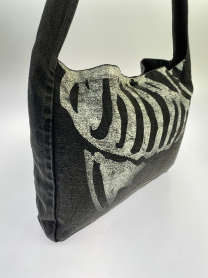 【中古品】【メンズ/レディース】 KAPITAL キャピタル 14OZ SKELETON RIBCAGE SHOULDER BAG スケルトン リブケージ ショルダーバッグ デニム トートバッグ 188-251130-em-20-min カラー：インディゴブラック 万代Net店