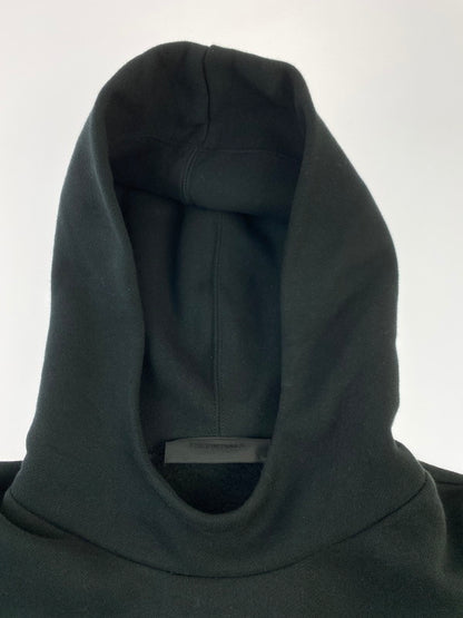 【中古品】【メンズ】 FOG ESSENTIALS フィアオブゴッド エッセンシャルズ LOGO HOODIE ロゴ フーディー パーカー メンズ トップス 142-251205-em-19-min サイズ：L カラー：ブラック 万代Net店