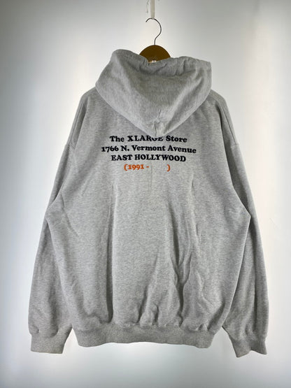 【中古品】【メンズ】 XLARGE エクストララージ 7STORE ADDRESS ZIP HOODED SWEAT 101224012035 ジップ フーディー スウェット メンズ トップス フルジップ パーカー 142-251205-em-26-min サイズ：XL カラー：ライトグレー 万代Net店
