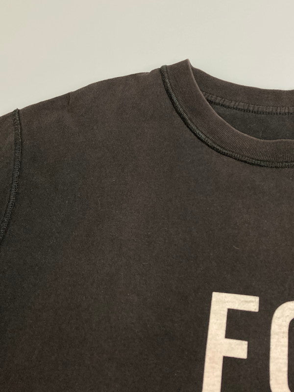 【中古品】【メンズ】 FEAR OF GOD フィア オブ ゴッド SIXTH COLLECTION FG LOGO L S TEE FG20-007 19SS ロゴ クルーネック Tシャツ 長袖 メンズ トップス 142-251208-em-08-min サイズ：L カラー：ブラック 万代Net店