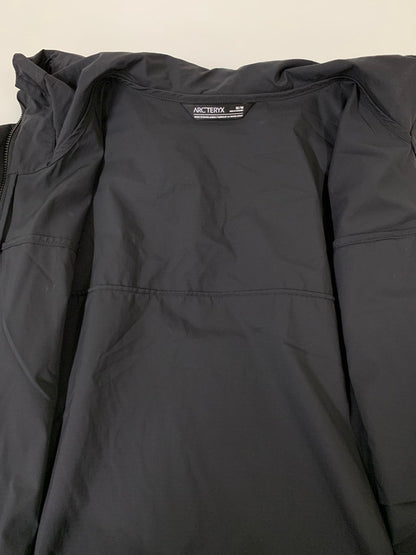 【中古品】【メンズ】 ARC'TERYX アークテリクス SQUAMISH HOODY X000007411-1224X000007411 スコーミッシュフーディー アウター ジャケット 144-251201-kk-13-min サイズ：M カラー：ブラック 万代Net店