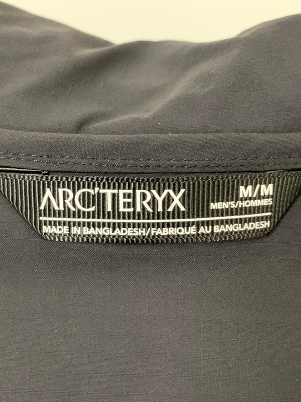【中古品】【メンズ】 ARC'TERYX アークテリクス SQUAMISH HOODY X000007411-1224X000007411 スコーミッシュフーディー アウター ジャケット 144-251201-kk-13-min サイズ：M カラー：ブラック 万代Net店