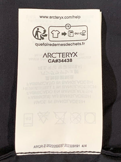 【中古品】【メンズ】 ARC'TERYX アークテリクス SQUAMISH HOODY X000007411-1224X000007411 スコーミッシュフーディー アウター ジャケット 144-251201-kk-13-min サイズ：M カラー：ブラック 万代Net店