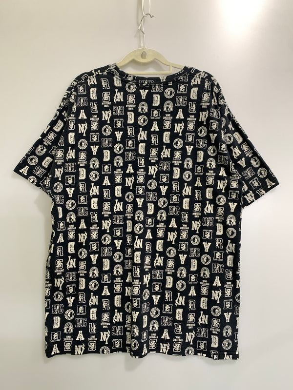 【中古品】【メンズ】 HYSTERIC GLAMOUR × DICKIES ヒステリックグラマ ディッキーズ COLLEGE-LEAGUE総柄 50周年コラボ TEE 半袖 Tシャツ ショートスリーブ 140-260812-hu-13-min サイズ：L カラー：ネイビー 万代Net店