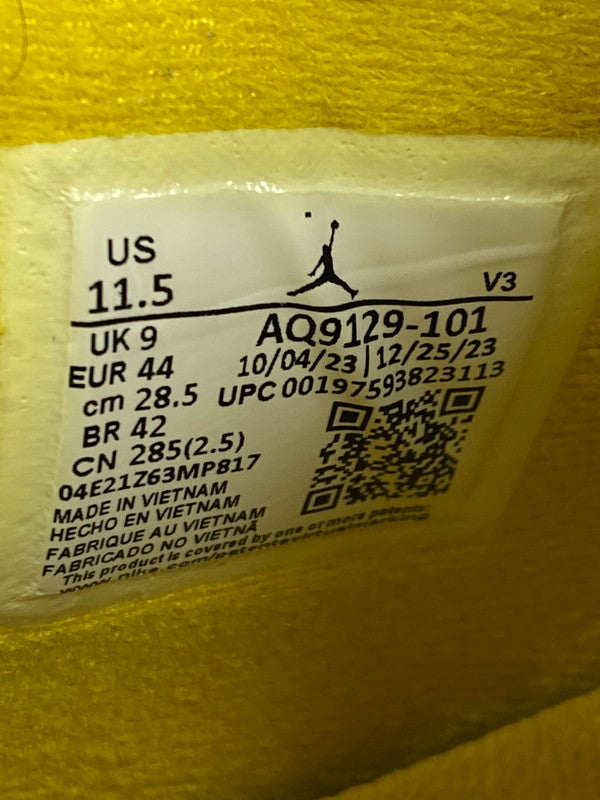 【中古品】【メンズ】 NIKE ナイキ WMNS AIR JORDAN 4 RETRO AQ9129-101 ウィメンズ エア ジョーダン 4 レトロ スニーカー 靴 160-251203-kk-06-min カラー：WHITE/COCONUT MILK-VIVID SULFUR 万代Net店