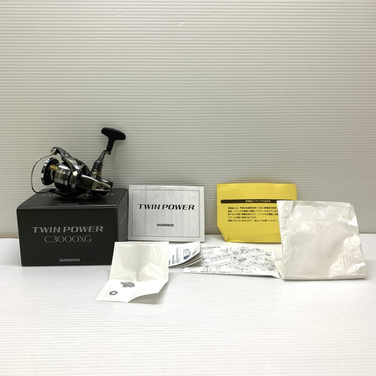 【中古品】 SHIMANO シマノ 24 TWINPOWER ツインパワー C3000XG スピニングリール 釣具 134-251208-cn-3-min 万代Net店