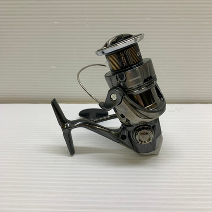 【中古品】 SHIMANO シマノ 24 TWINPOWER ツインパワー C3000XG スピニングリール 釣具 134-251208-cn-3-min 万代Net店