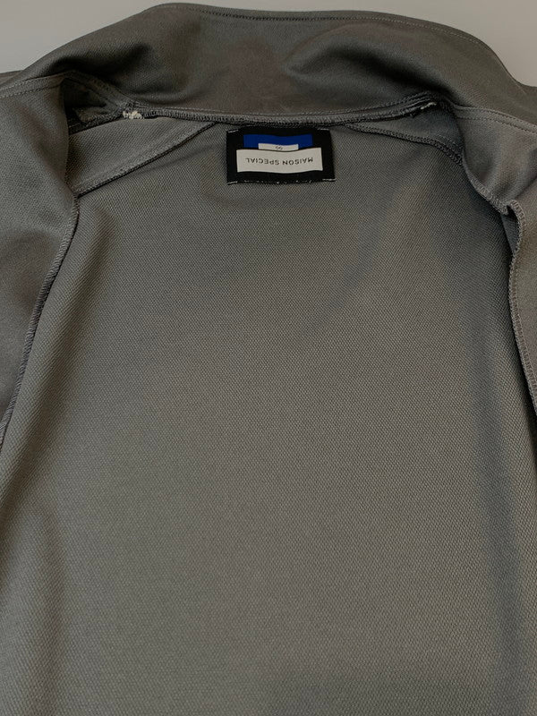 【中古品】【メンズ】 MAISON SPECIAL メゾンスペシャル PRIME-OVER CROCHET LINE TRACK JACKET プライムオーバー クロシェライン トラックジャケット 11232111301 メンズ 141-260703-hu-26-min サイズ：00 カラー：グレー 万代Net店
