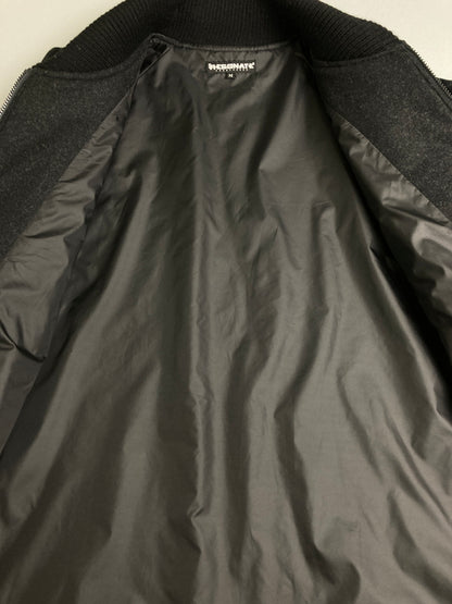 【中古品】【メンズ】 RESONATE GOOD ENOUGH リゾネイトグッドイナフ ZIP-UP STADIUM JACKET RO-0403 ジップアップ スタジアム ジャケット アウター 142-251204-jt-24-min サイズ：M カラー：ブラック 万代Net店