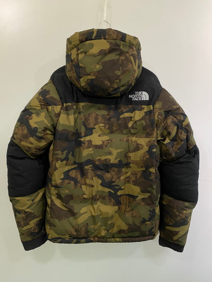 【中古品】【メンズ】 THE NORTH FACE ザ・ノースフェイス NOVELTY BALTRO LIGHT JACKET TNF CAMO ND92341 ベルティー バルトロ ライト ジャケット メンズ アウター 144-251205-em-47-min サイズ：XL カラー：グリーン系（カモ） 万代Net店