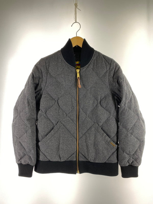 【中古品】【メンズ】 EDDIE BAUER エディーバウアー スカイライナー 日の出タグ復刻 キルティング ダウン ジャケット メンズ アウター 144-251205-em-44-min サイズ：S カラー：グレー 万代Net店