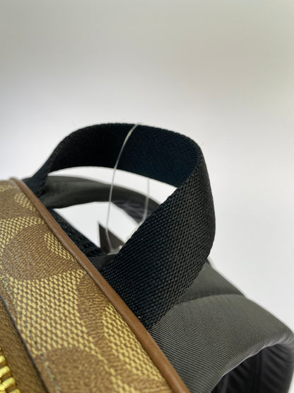 【中古品】【レディース】 GUCCI グッチ シグネチャー コート バックパック 5671 リュックサック レディース カバン 180-251208-em-31-min カラー：ブラウン 万代Net店