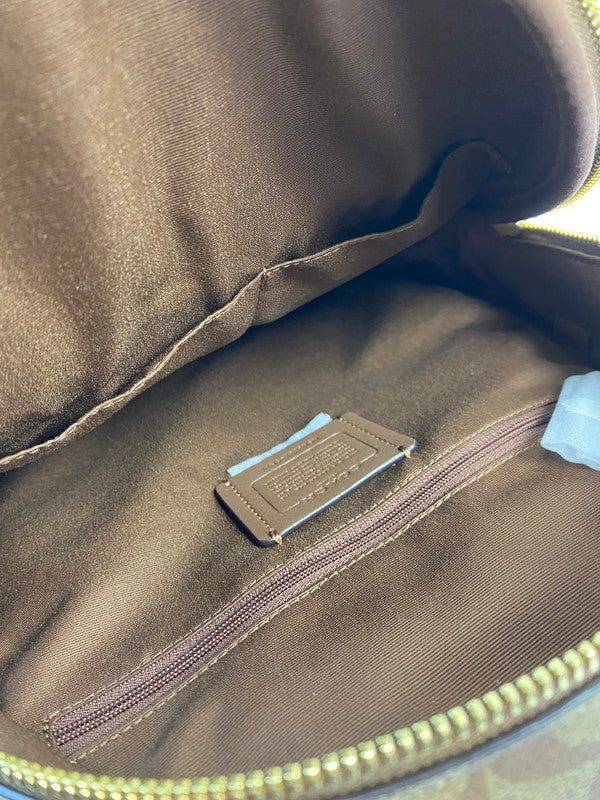 【中古品】【レディース】 GUCCI グッチ シグネチャー コート バックパック 5671 リュックサック レディース カバン 180-251208-em-31-min カラー：ブラウン 万代Net店