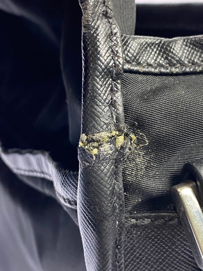 【中古品】【メンズ/レディース】 PRADA プラダ MESSENGERBAG メッセンジャーバッグ ショルダーバッグ カバン 180-251212-yn-02-min カラー：ブラック 万代Net店