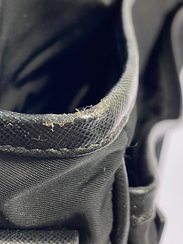 【中古品】【メンズ/レディース】 PRADA プラダ MESSENGERBAG メッセンジャーバッグ ショルダーバッグ カバン 180-251212-yn-02-min カラー：ブラック 万代Net店