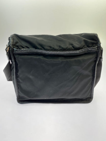 【中古品】【メンズ/レディース】 PRADA プラダ MESSENGERBAG メッセンジャーバッグ ショルダーバッグ カバン 180-251212-yn-02-min カラー：ブラック 万代Net店