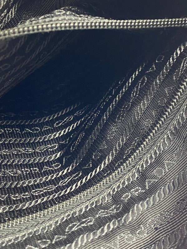 【現状渡し品】【メンズ/レディース】 PRADA プラダ SHOULDERBAG ショルダーバッグ カバン 180-251212-yn-01-min カラー：ブラック 万代Net店