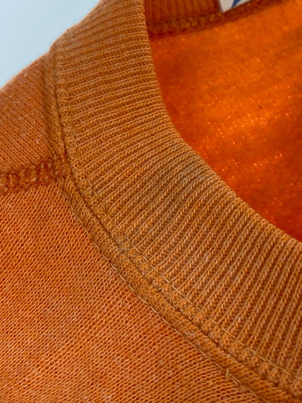 【現状渡し品】【メンズ】 ARTEX アルテックス 60's FLOCKY PRINT SWEAT SHIRT VINTAGE 60年代 フロッキープリント スウェットシャツ トップス トレーナー ヴィンテージ 146-251207-kk-15-min サイズ：L カラー：オレンジ 万代Net店