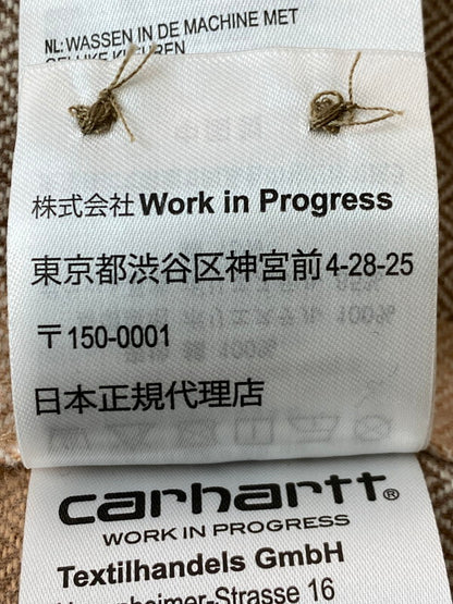 【中古品】【メンズ】 Carhartt WIP カーハート ワークインプログレス × INVINCIBLE インビジブル 別注 コラボ 24AW L/S WORK SHIRT MAX A242060 ロングスリーブ ワークシャツ マックス 長袖 トップス 142-251210-kk-49-min サイズ：M カラー：COCA MOCHA 万代Net店