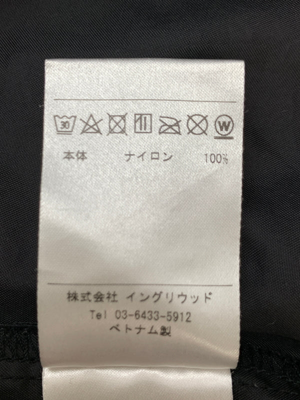 【中古品】【メンズ】 CHARI＆CO × SNEAKER WORLF チャリアンドコー スニーカーウルフ KANJI LOGO NYLON ANORAK 漢字 ロゴ ナイロン アノラック ハーフジップ プルオーバー 146-260804-hu-29-min サイズ：XL カラー：ブラック 万代Net店