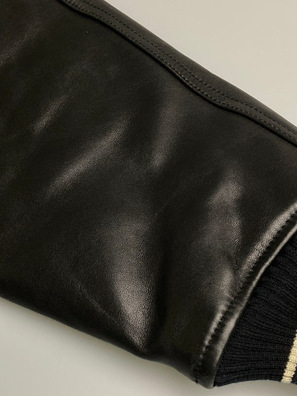 【中古品】【メンズ】 AVIREX アヴィレックス ALL LEATHER VARSITY JACKET 6181032 オールレザー バーシティージャケット アウター スタジャン 145-251210-kk-03-min サイズ：S カラー：ブラック 万代Net店