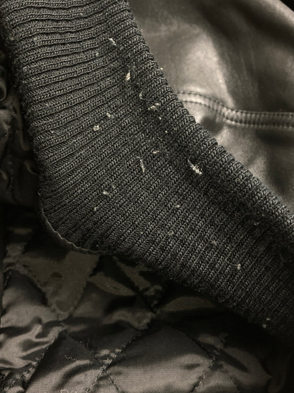 【中古品】【メンズ】 AVIREX アヴィレックス ALL LEATHER VARSITY JACKET 6181032 オールレザー バーシティージャケット アウター スタジャン 145-251210-kk-03-min サイズ：S カラー：ブラック 万代Net店