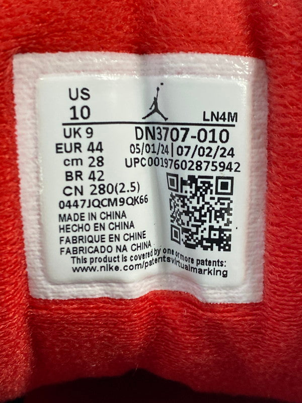 【未使用品】【メンズ】 NIKE ナイキ AIR JORDAN 3 RETRO BLACK CEMENT (2024) DN3707-010 エアジョーダン 3 レトロ ブラックセメント スニーカー 靴 160-251213-kk-05-min カラー：BLACK/FIRE RED-CEMENT GREY 万代Net店