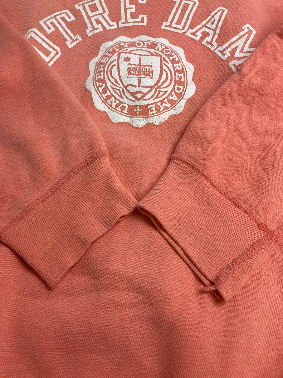 【現状渡し品】【メンズ】 VINTAGE ヴィンテージ 60'S NOTRE DAME SWEATSHIRT 60年代 プリント スウェット シャツ メンズ トップス トレーナー 長袖 146-251214-em-50-min カラー：サーモンピンク 万代Net店