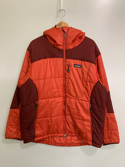 【現状渡し品】【メンズ】 patagonia パタゴニア DAS PARKA RED 84096 ダスパーカ メンズ アウター フーディー アウトドア 144-251216-em-50-min サイズ：M カラー：レッド 万代Net店
