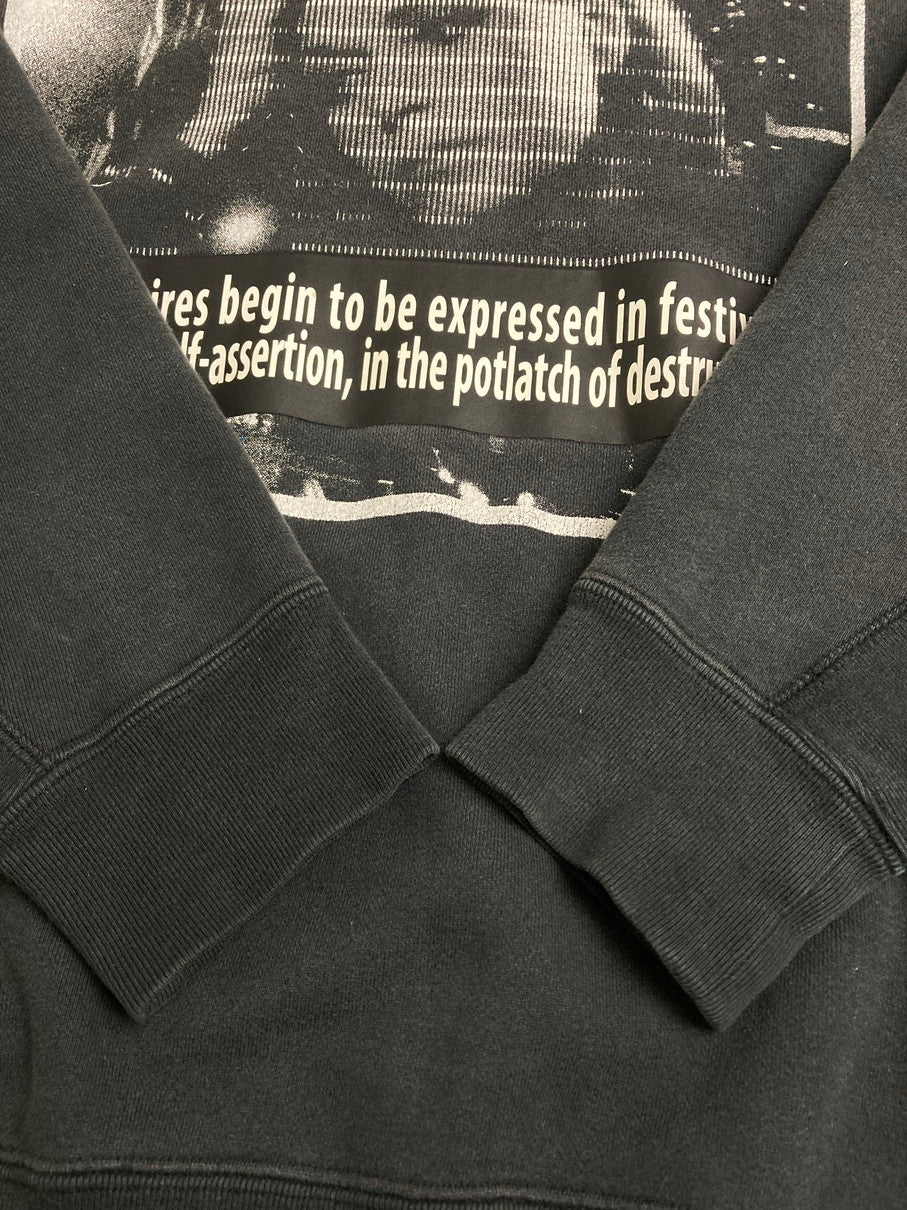 【中古品】【メンズ】 C.E CAVEMPT シーイー キャブエンプト GRAPHIC SWEATSHIRT グラフィック スウェット シャツ メンズ トップス トレーナー 142-251214-em-45-min サイズ：L カラー：ブラック 万代Net店