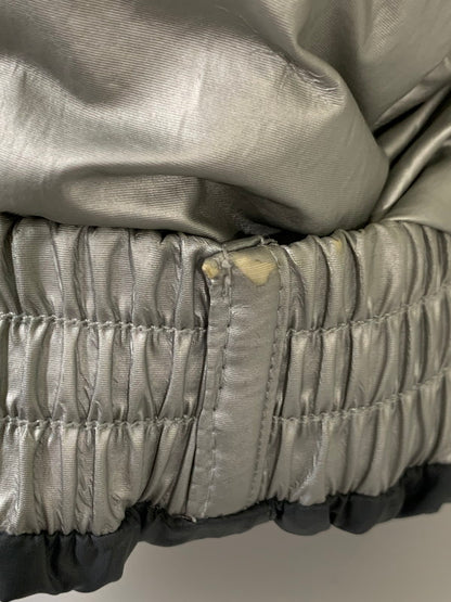 【現状渡し品】【メンズ】 NIKE ナイキ FILL DOWN AOP HOODIE JACKET BV4710-096 19AW フィル ダウン フーディー ジャケット スポーツウエア メンズ アウター 148-251216-em-55-min サイズ：S カラー：シルバー 万代Net店