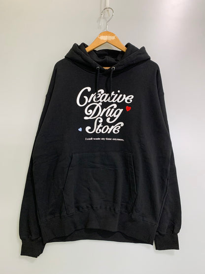 【中古品】【メンズ】 CREATIVE DRUG STORE クリエイティブドラッグストア × VERDY ヴェルディ PRINT HOODIE プリント フーディー パーカー メンズ トップス 142-251216-em-35-min サイズ：XL カラー：ブラック 万代Net店