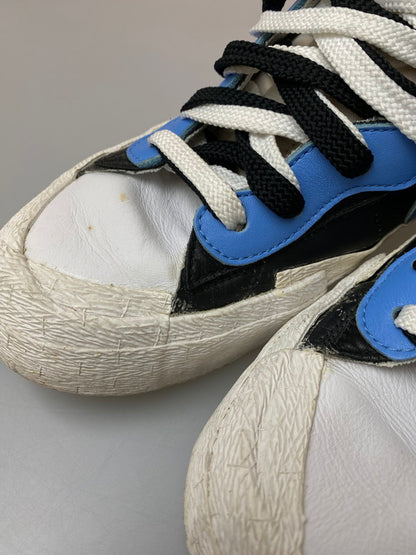 【現状渡し品】【メンズ】 NIKE ナイキ × SACAI サカイ BLAZER MID BLACK BLUE BV0072-001 ブレーザーミッド スニーカー 靴 メンズ シューズ 160-251216-em-28-min サイズ：28.5cm カラー：ブラック/ブルー 万代Net店