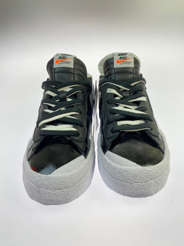 【中古美品】【メンズ】 NIKE ナイキ × SACAI サカイ BLAZER LOW DM6443-001 ブレーザー ロー メンズ スニーカー 靴 シューズ 160-251218-em-26-min サイズ：26.0cm カラー：BLACK PATENT LEATHER 万代Net店
