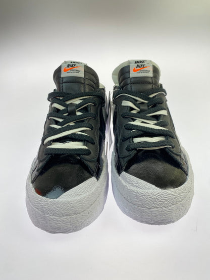 【中古美品】【メンズ】 NIKE ナイキ × SACAI サカイ BLAZER LOW DM6443-001 ブレーザー ロー メンズ スニーカー 靴 シューズ 160-251218-em-26-min サイズ：26.0cm カラー：BLACK PATENT LEATHER 万代Net店