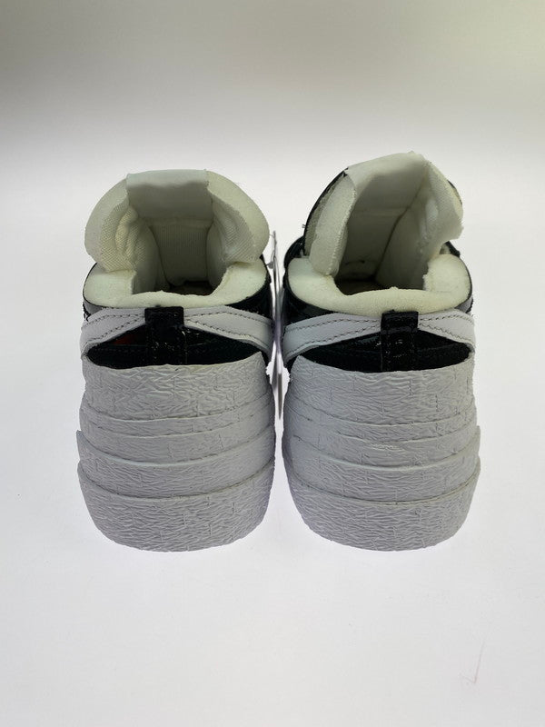 【中古美品】【メンズ】 NIKE ナイキ × SACAI サカイ BLAZER LOW DM6443-001 ブレーザー ロー メンズ スニーカー 靴 シューズ 160-251218-em-26-min サイズ：26.0cm カラー：BLACK PATENT LEATHER 万代Net店