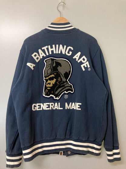【現状渡し品】【メンズ】 A BATHING APE アベイシングエイプ GENERAL MADE COTTON STADIUM JACKET コットン スタジアム ジャケット スタジャン アウター 142-251219-yn-02-min サイズ：M カラー：ネイビー 万代Net店