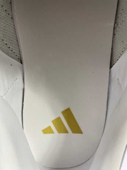 【中古美品】【メンズ】 adidas アディダス SAMBA IH6001 サンバ メンズ スニーカー サッカー フットボール 靴 シューズ 161-251218-em-38-min サイズ：27.0cm カラー：FOOTWEAR WHITE CORE BLACK VIVID RED 万代Net店