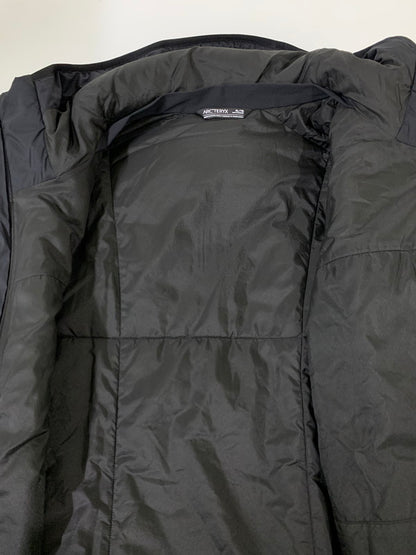 【中古品】【メンズ】 ARC'TERYX アークテリクス X000009902 ATOM SV HOODY M アトム エスブイ フーディ エム 144-251220-zi-05-min サイズ：XL カラー：ブラック 万代Net店