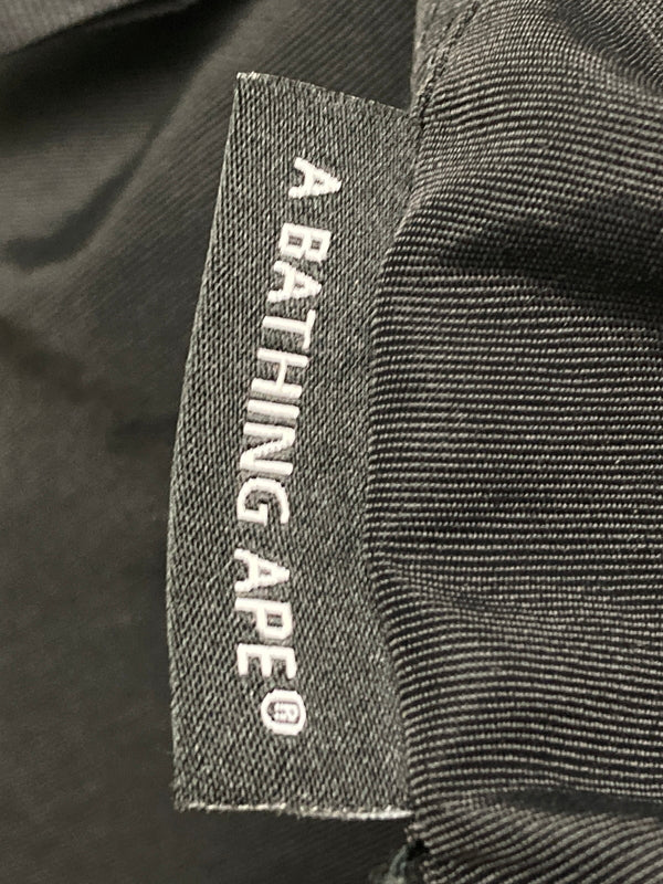 【中古品】【メンズ】 A BATHING APE アベイシングエイプ NYLON SNOWBOARD JACKET 01GDF201015X ナイロン スノーボード ジャケット メンズ アウター フーディ 142-251223-em-36-min サイズ：L カラー：ブラック 万代Net店