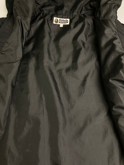 【中古品】【メンズ】 A BATHING APE アベイシングエイプ NYLON SNOWBOARD JACKET 01GDF201015X ナイロン スノーボード ジャケット メンズ アウター フーディ 142-251223-em-36-min サイズ：L カラー：ブラック 万代Net店